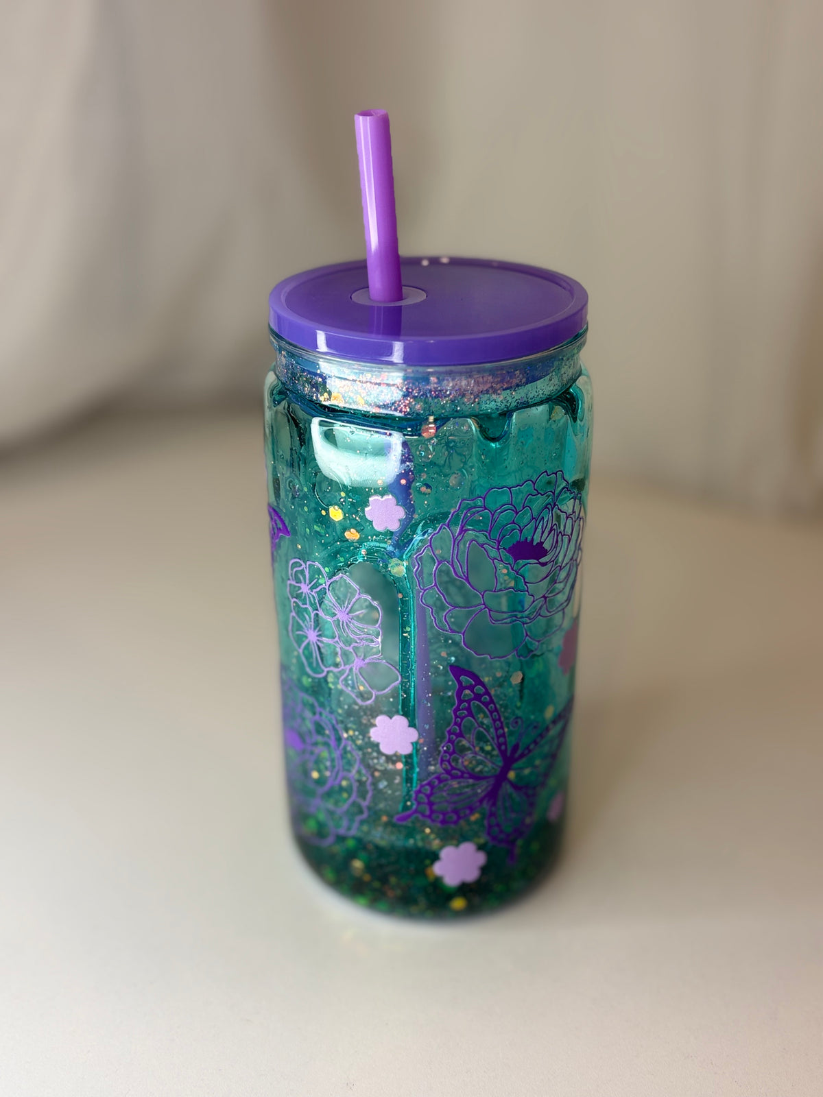 Pre designed 16oz snow globe tumbler
